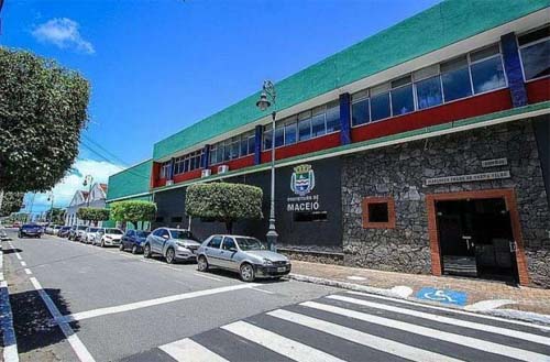 Prefeitura de Maceió antecipa salário de junho para esta quarta-feira (18)