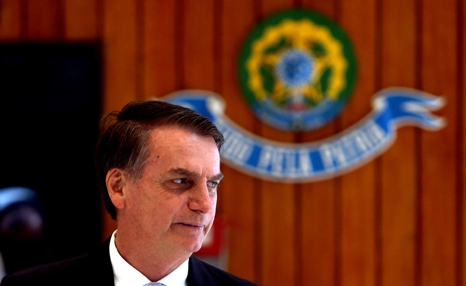Bolsonaro diz que nome para Meio Ambiente sai esta semana e promete rever legislação