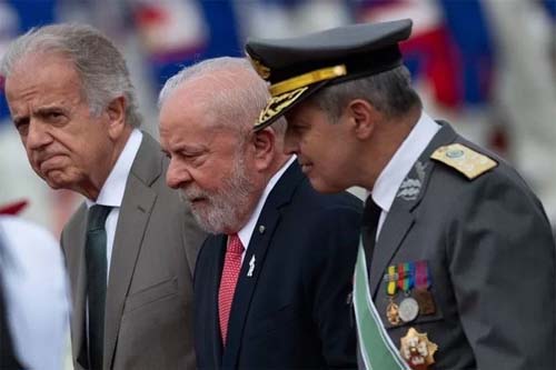 Em meio a tensão com Exército, Lula quer contrapor Bolsonaro no 7/9