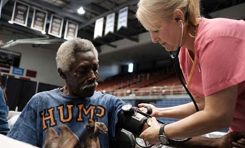 Manter a pressão arterial sob controle reduz lesões no cérebro