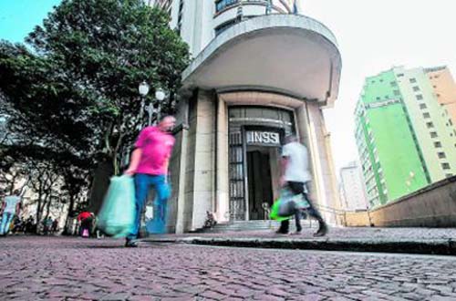 Governo confirma teto de R$ 7.087 para aposentadorias e pensões do INSS