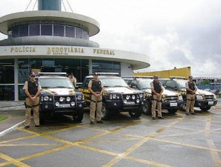 Polícia
