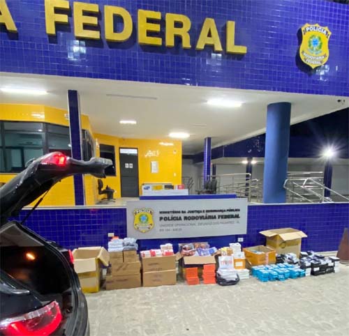PRF leva aprende cerca de 4 mil produtos eletrônicos sem nota fiscal, em União dos Palmares