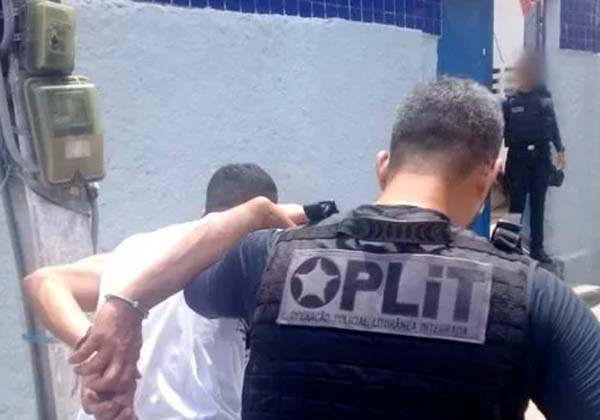 Homem quebra medida protetiva e é preso invadindo casa da vítima