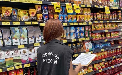 Cesta básica em Maceió chega a quase R$ 182, aponta Procon