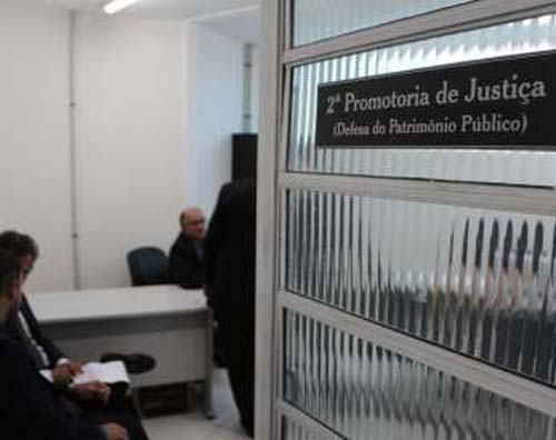 MP propõe ação de improbidade contra vereadores por aumento de salário durante a pandemia