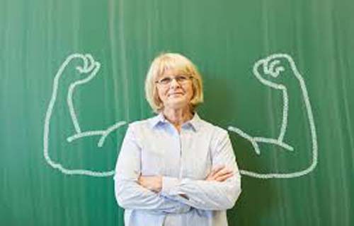 País terá que discutir valorização do professor, diz secretária do MEC