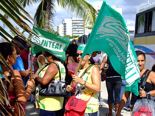 Professores prometem parar caso Piso não seja implantado