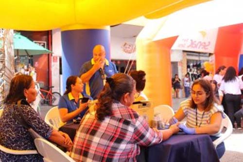 Evento alusivo ao Dia dos Pais oferece serviços gratuitos no Centro de Maceió