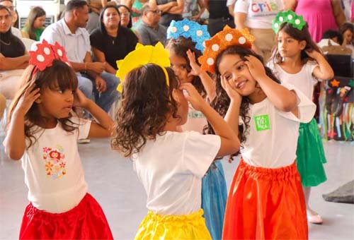 Projeto da Primeira Infância vacina mais de 1.500 crianças e fecha 2023 com ações relevantes na área da saúde