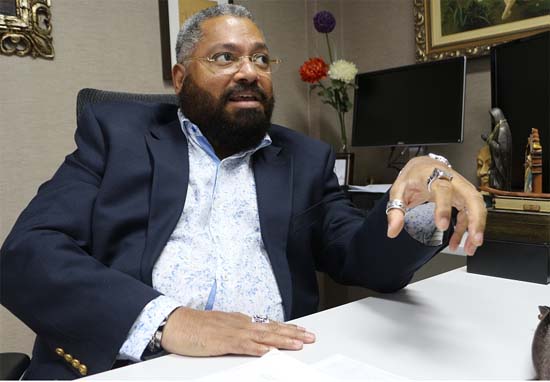 Após recomendação do Ministério Público, Prefeitura de Maceió reconstrói homenagem aos jangadeiros alagoanos