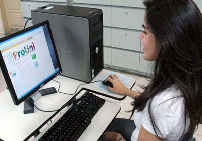 Terminam hoje inscrições para bolsas integrais e parciais do ProUni