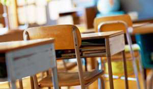 Congresso derruba veto de Bolsonaro à lei que previa psicólogos em escolas públicas