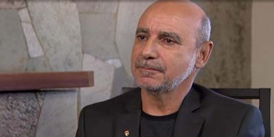 Vídeo de Queiroz, ex-assessor de Flávio Bolsonaro, dançando no hospital viraliza