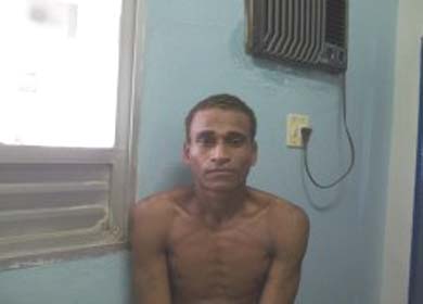 11º BPM prende acusado de vários delitos no comércio de Penedo 