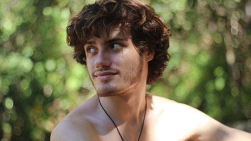 ‘Aceitei casar com alguém que não existia’: os relatos de brasileiros enganados por fakes