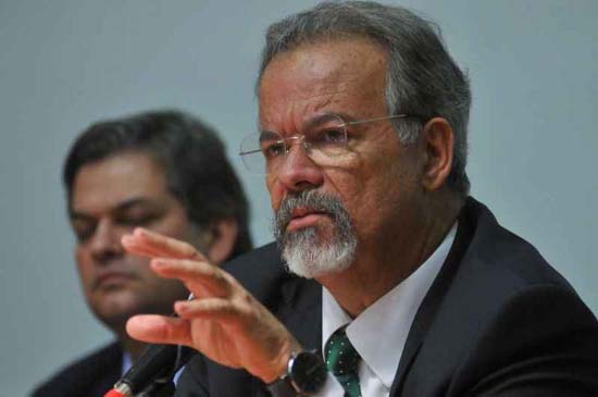 Jungmann não descarta abertura de 2º inquérito sobre atentado a Bolsonaro