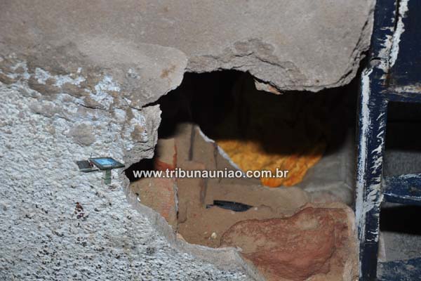 Comunidade se assusta com nova rebelião na 11ª DRP: TIGRE, PELOPES, PC, PM e Guarda Municipal contiveram presos: 18 foram transferidos