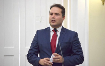 Governador desiste de lançar candidato à presidência da ALE