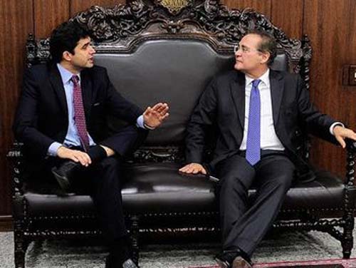 Renan Calheiros e Rui Palmeira fazem embate nas redes sociais