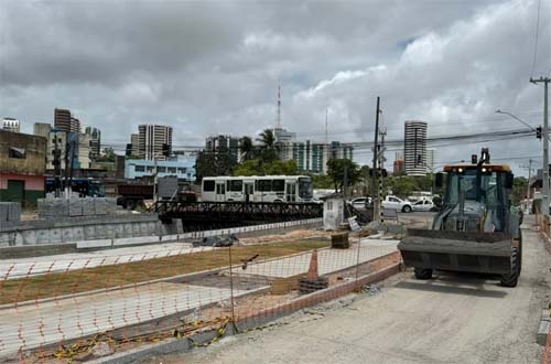 Avanços na fase final do projeto Salgadinho: urbanização da Avenida Humberto Mendes em andamento