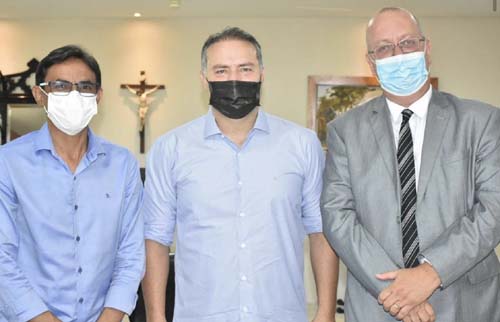 Prefeito de Messias se reúne com Governador do Estado firmando novos investimentos para o município