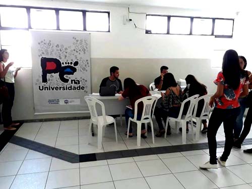 Projeto “Pé Na Universidade” irá oferecer aulas gratuitas para alunos da rede pública