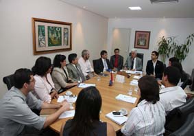Reunião discute estratégias para obras da Reconstrução 
