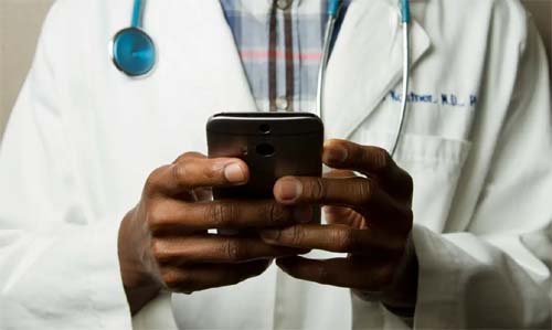 Inscrições para segunda etapa do Revalida 2025 começam em 9 de junho