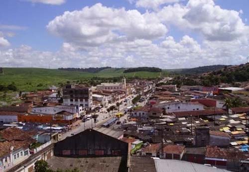 Homem é ferido em várias partes do corpo com arma branca, em Rio Largo
