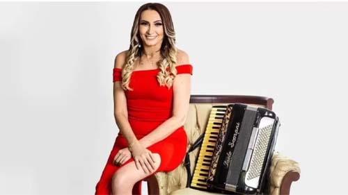 Rita de Cássia: o que é a fibrose pulmonar, quadro que levou compositora à morte