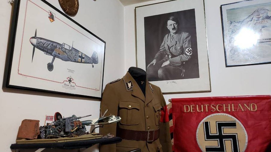 RJ: Polícia descobre templo nazista em casa de acusado de estupro de vulnerável