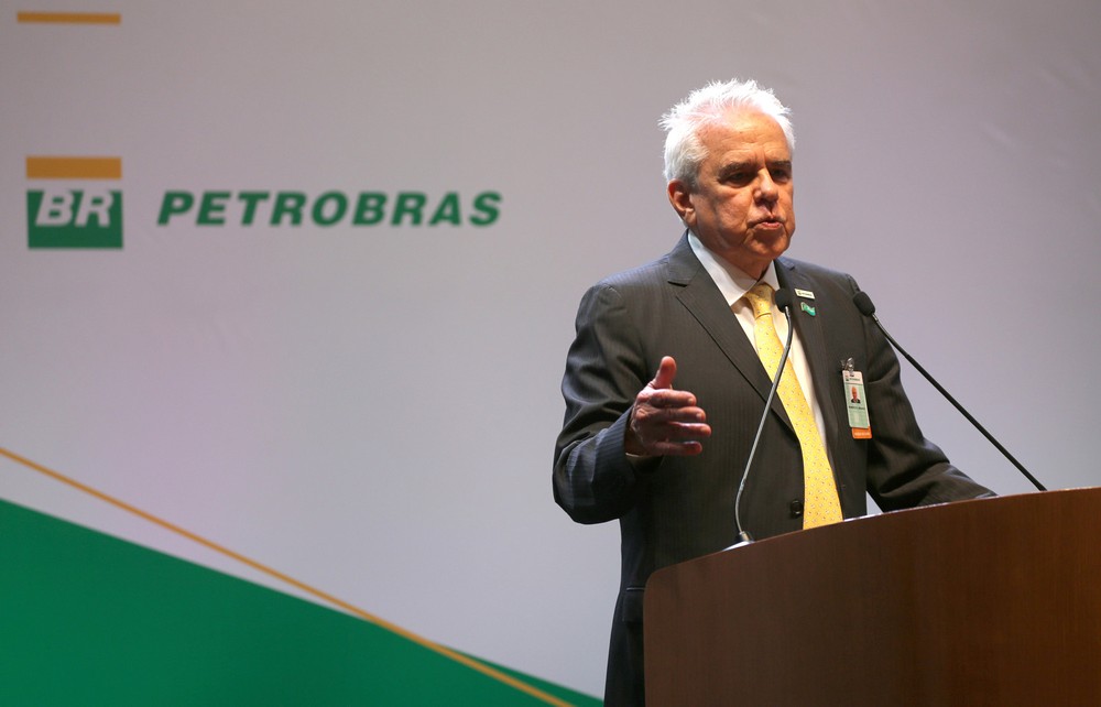 Castello Branco toma posse na presidência da Petrobras e critica monopólios: 'Inadmissíveis'