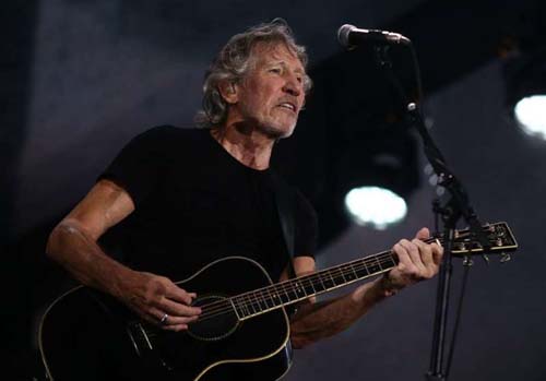 Roger Waters pede para visitar Lula na prisão em Curitiba