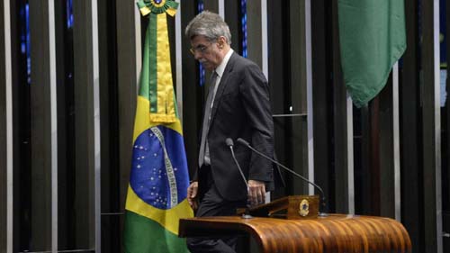 MDB como 'partido da governabilidade' acabou, afirma Romero Jucá