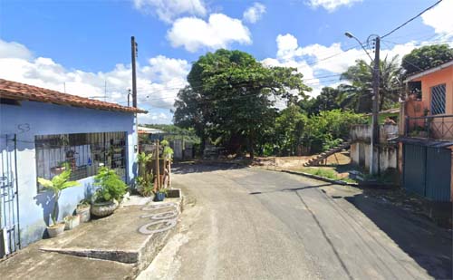 Três pessoas são feridas, duas delas com bala perdida, durante tentativa de homicídio