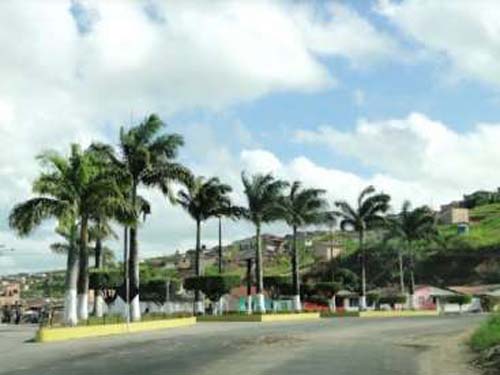 Mulher é socorrida após ter cabo de vassoura introduzido na vagina pelo marido; autor foi preso