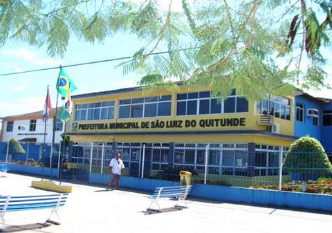 TJ afasta prefeito, secretário e servidores de São Luís do Quitunde