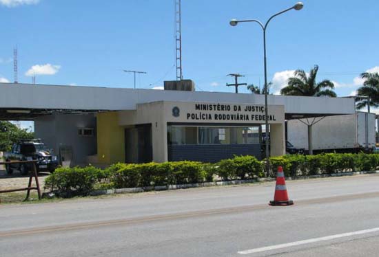 Acusado de roubo e foragido da justiça é preso pela PRF em São Miguel dos Campos