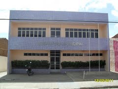 Homem é vítima de tentativa de homicídio durante hasteamento 