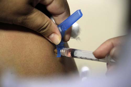 Sarampo: quem deve tomar a vacina e quais são os principais sintomas