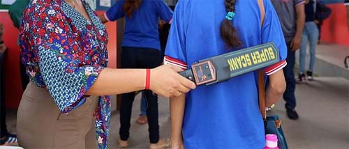 Câmara aprova portas giratórias e dectetores de metais em escolas de Maceió