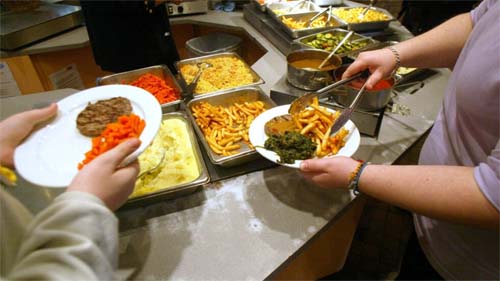 Risco de obesidade é maior entre adolescentes pobres, alerta OMS