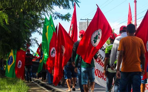Sem-terra esperam desfecho da Usina Guaxuma há 14 anos