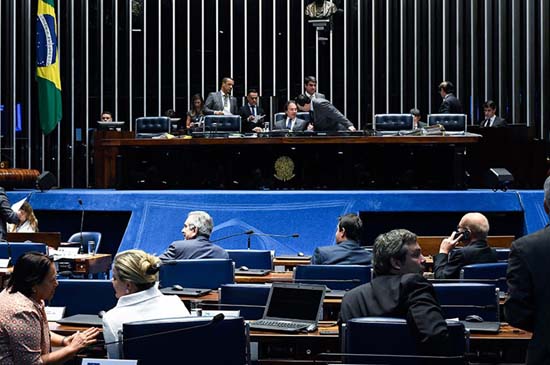 Militares terão 20 dias de licença-paternidade