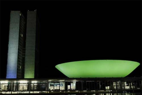 Castração química para estupradores: Deputados de direita vão tentar endurecer regras