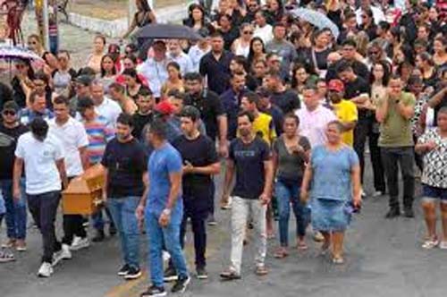 Luto em União dos Palmares: Festa de despedida para Mayara Dias sob forte chuva