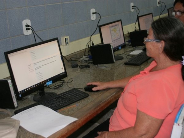 Consumidores com contas em atraso podem recorrer ao Feirão Limpa Nome