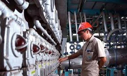 Especialistas e setor produtivo temem caos se Brasil escalar tensão com EUA