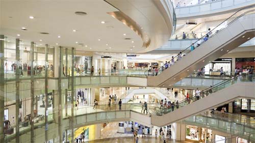 Dia dos Pais deve movimentar R$ 25,56 bi na economia, projetam CNDL e SPC Brasil